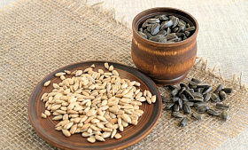 Sunflower seeds.jpg