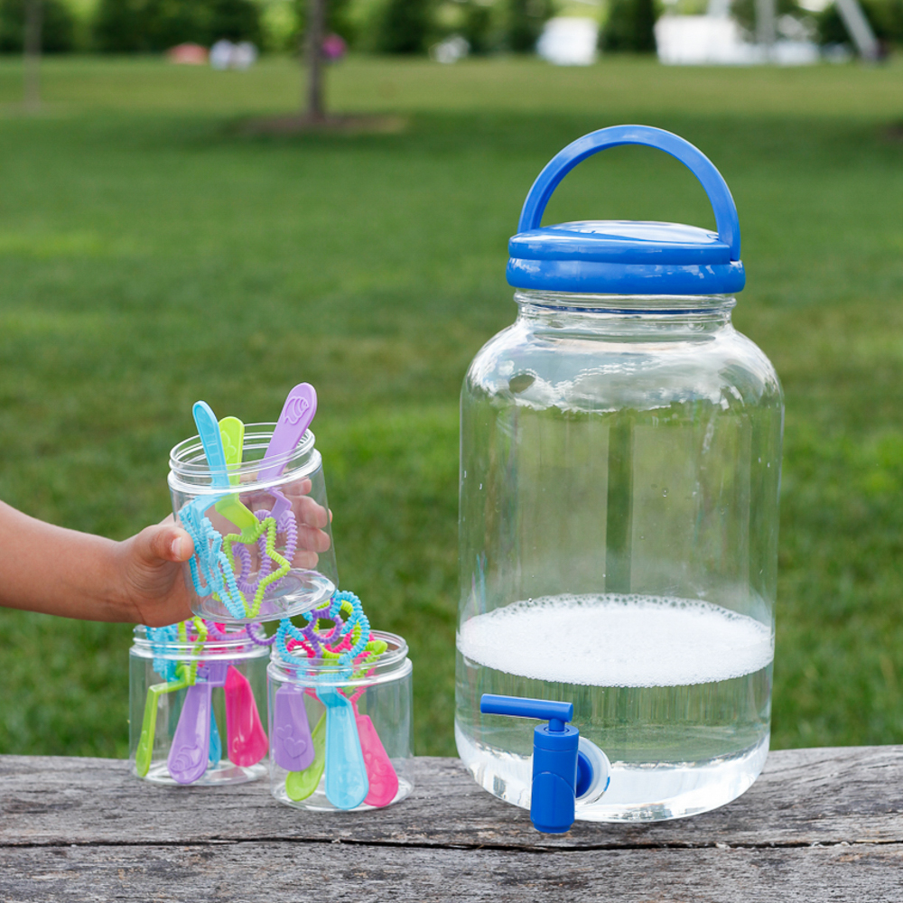 recycling jars bubbles